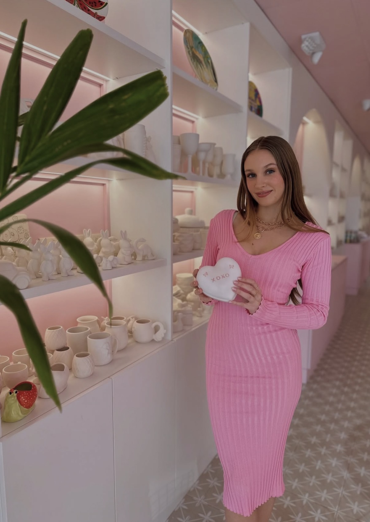 Jessie Dimond at a Miami ceramics studio